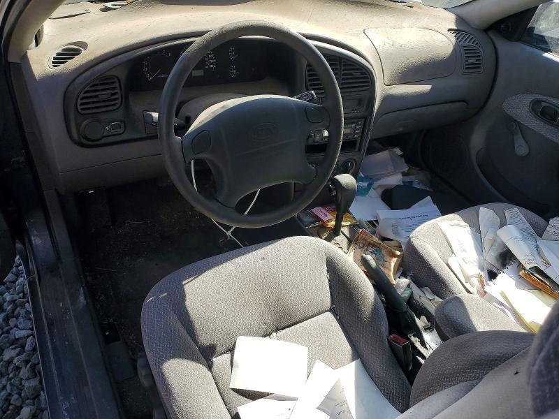 2004 KIA Spectra Base
