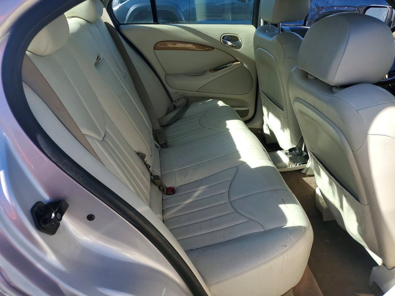 2001 Jaguar S-type