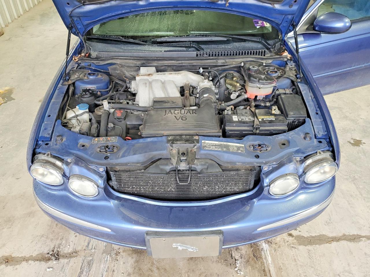 2004 Jaguar XTY