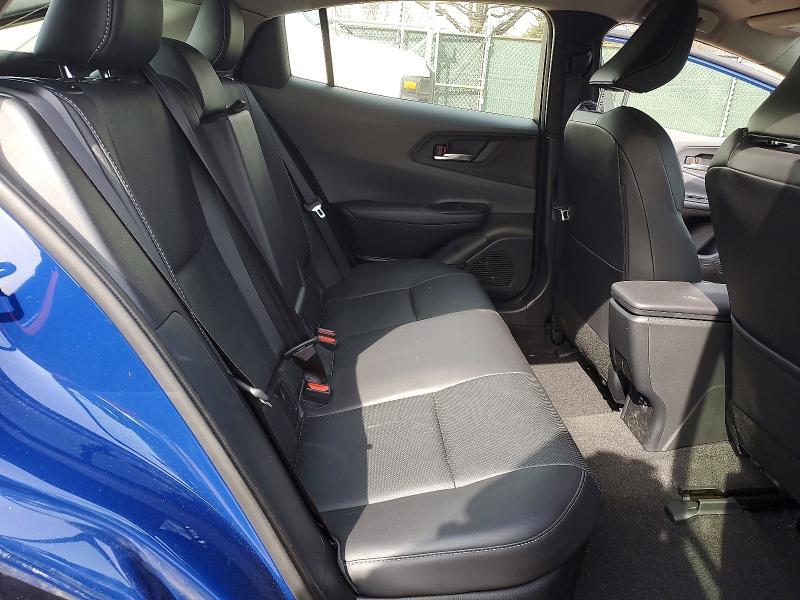 2024 Toyota Prius xle