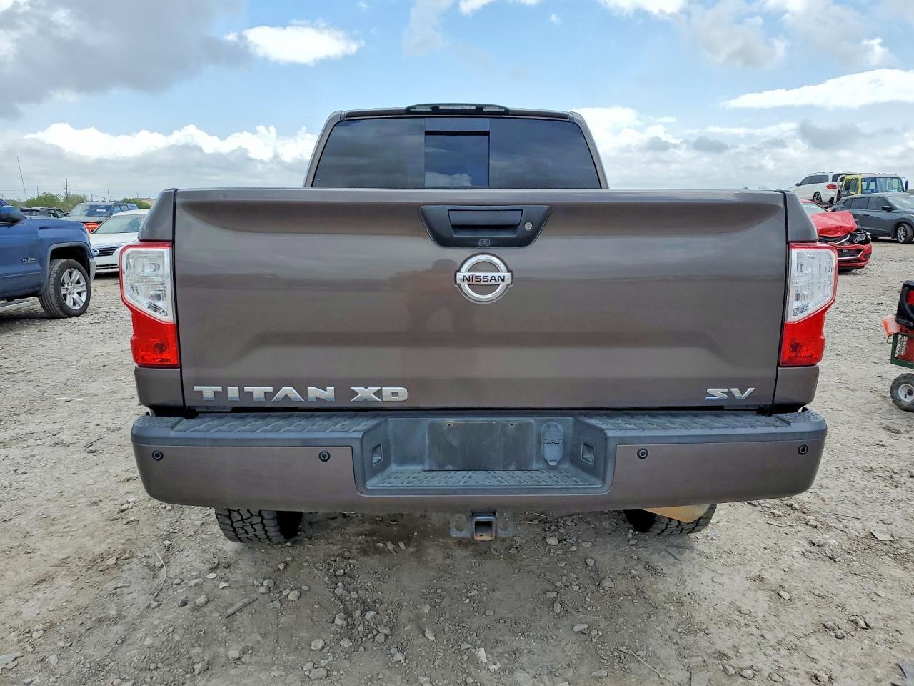 2017 Nissan Titan XD S