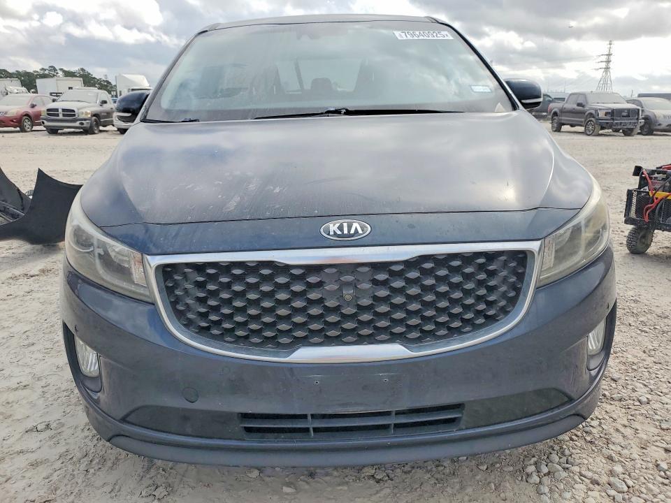 2016 KIA Sedona sx