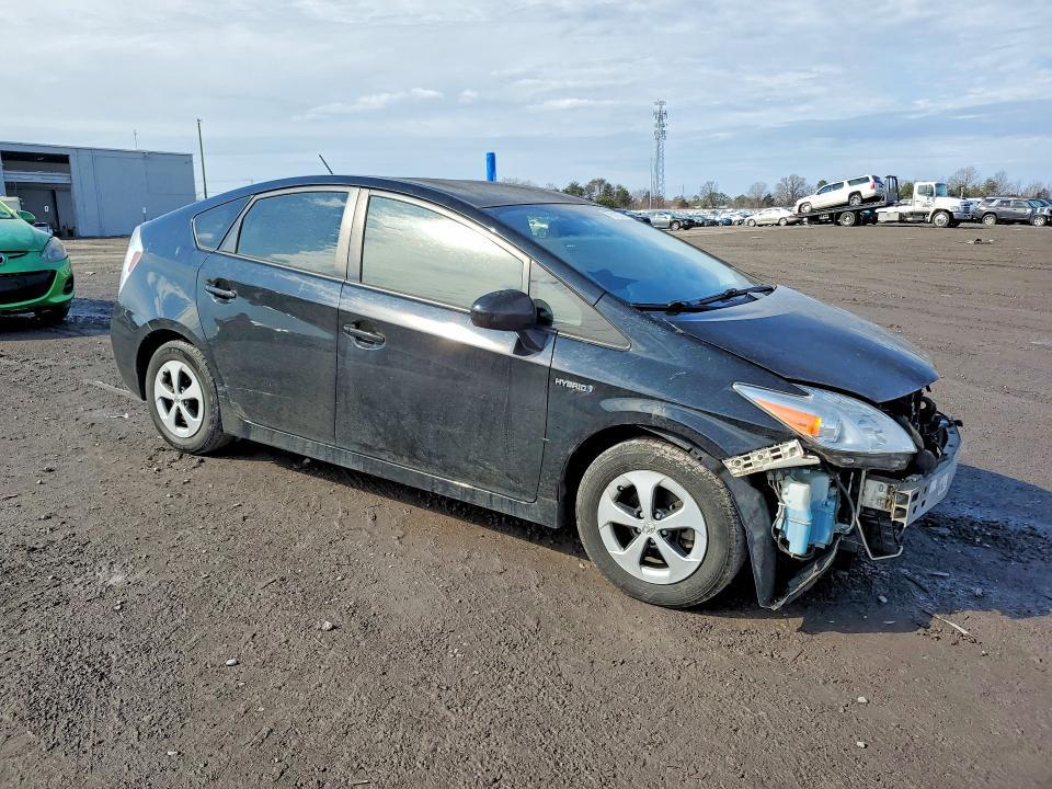 2015 Toyota Prius two