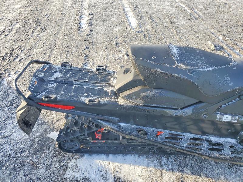 2022 Skidoo Renegade Unknown