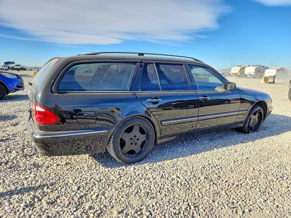 2001 Mercedes-Benz E 320