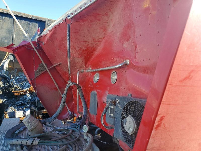 2023 Peterbilt 579 Semi Truck