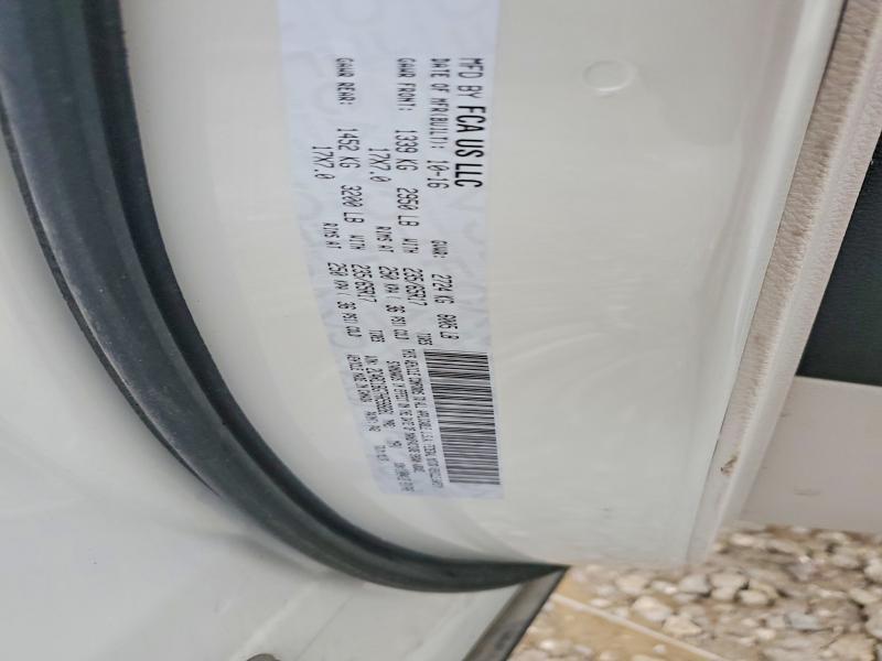 2017 Chrysler Pacifica Touring l