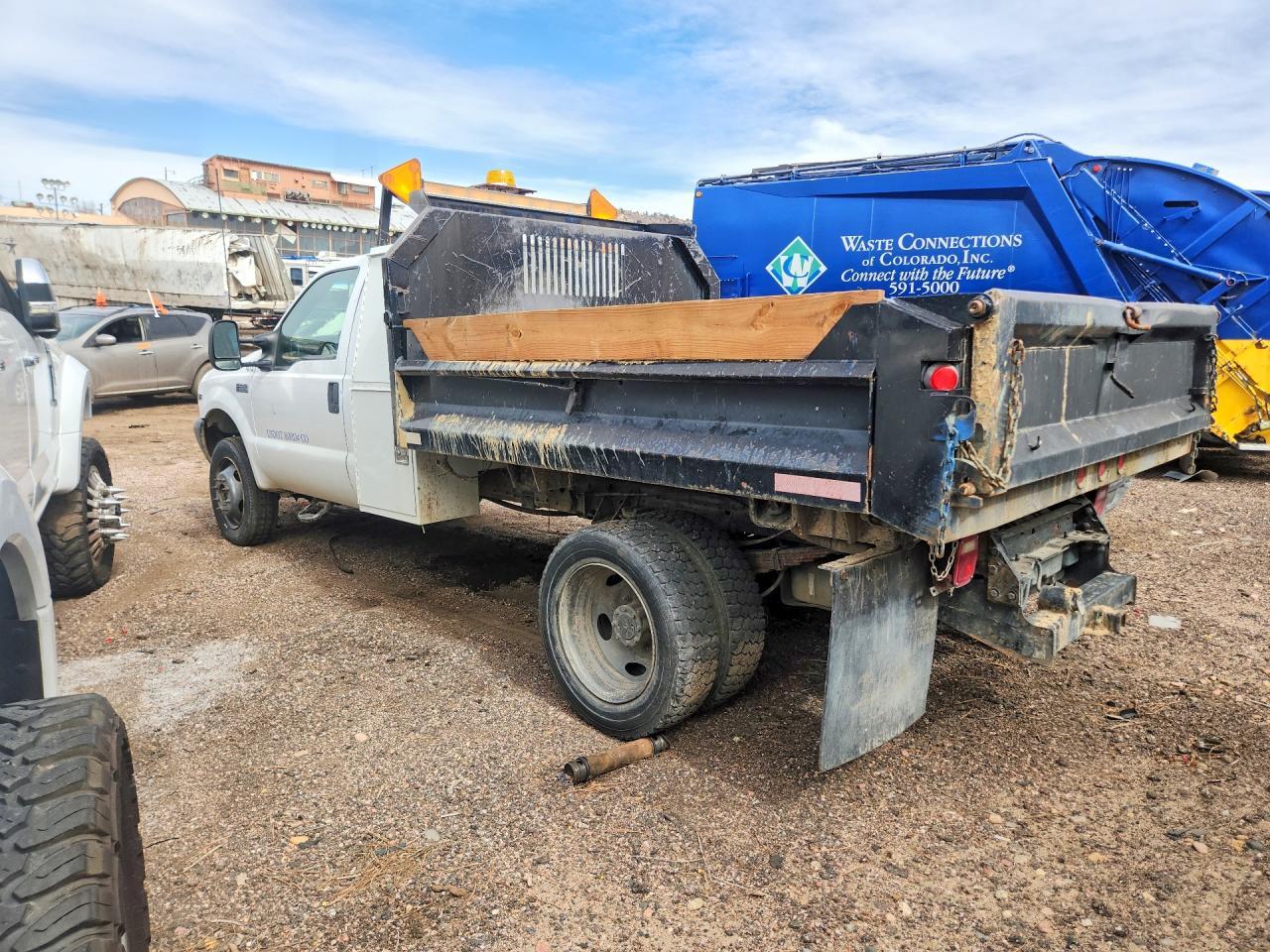 2000 Ford F550 Super Duty Dump Truck