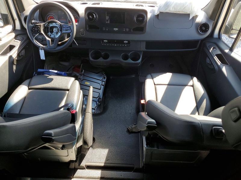 2024 Mercedes-Benz Sprinter 2500