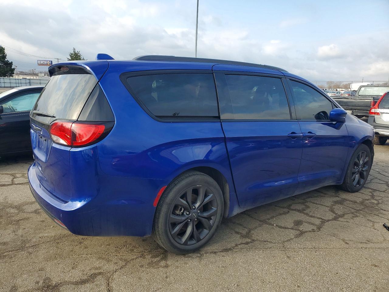 2019 Chrysler Pacifica Touring l Plus