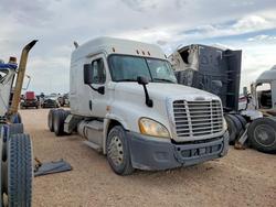 Freightliner Vehiculos salvage en venta: 2015 Freightliner Cascadia Semi Truck