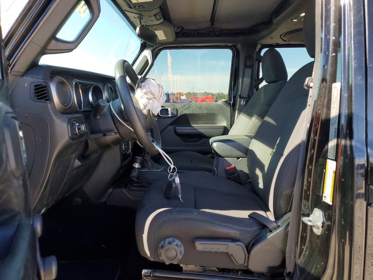 2020 Jeep Gladiator Sport