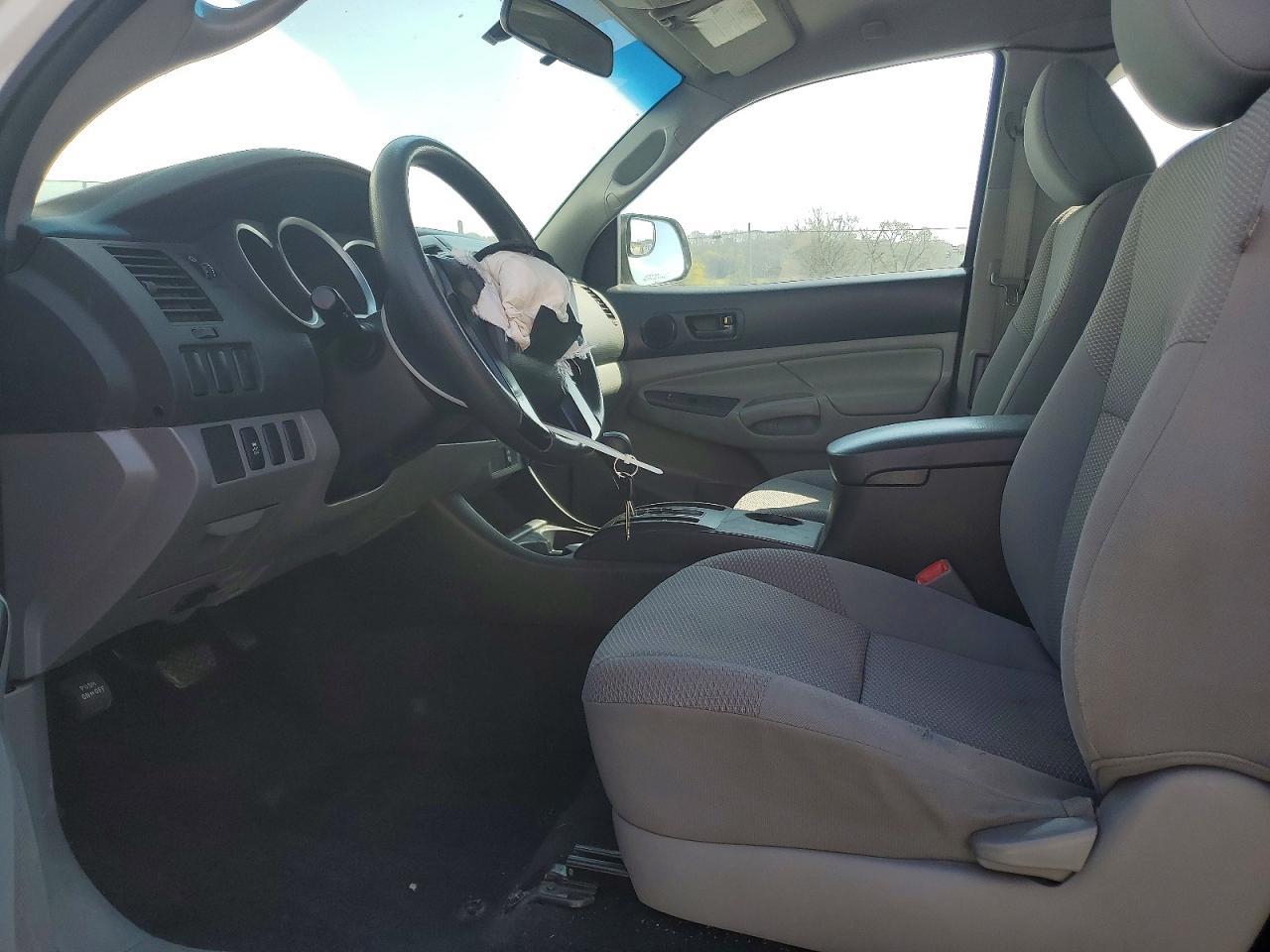 2014 Toyota Tacoma Base