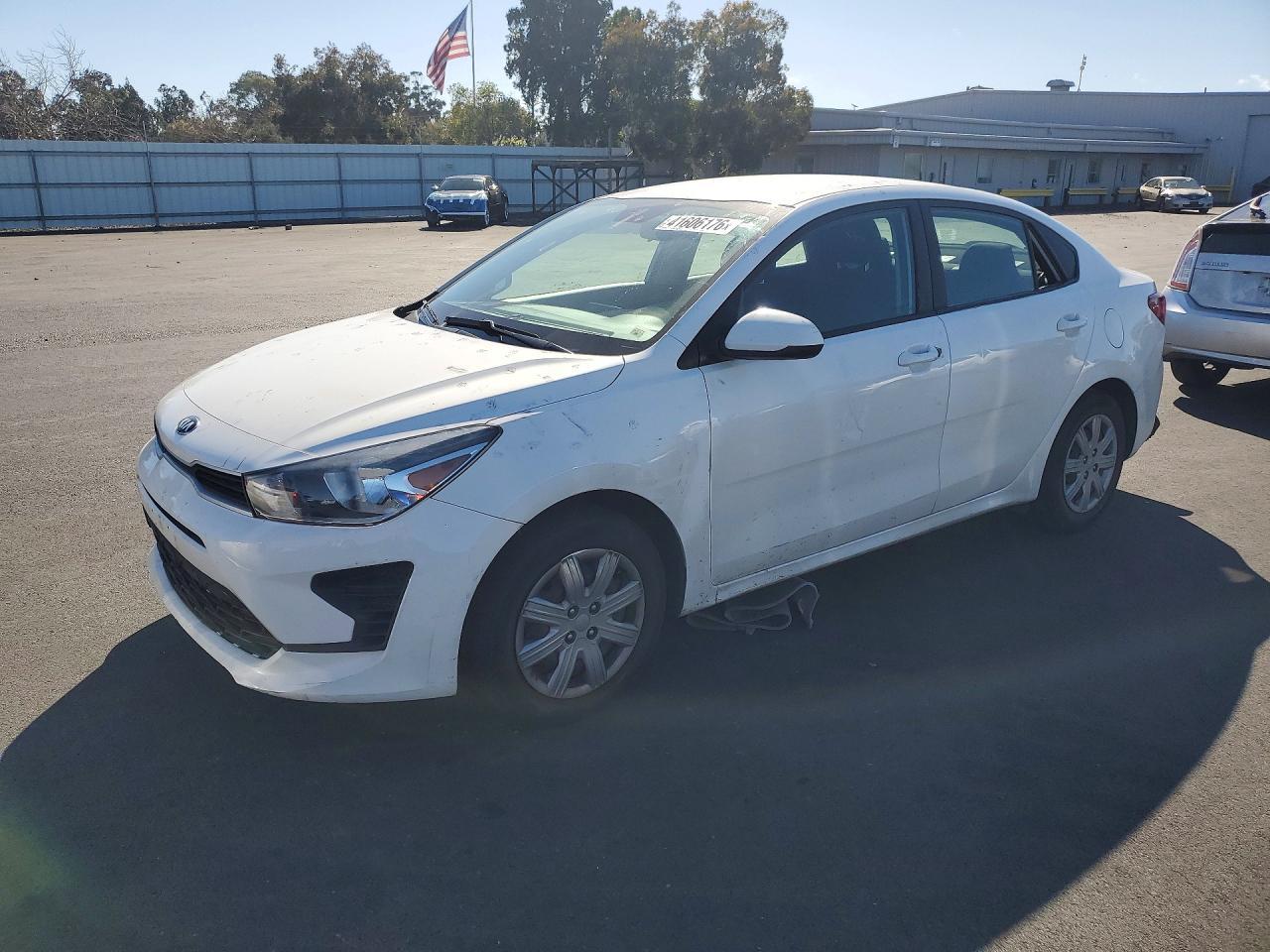 2021 KIA Rio lx
