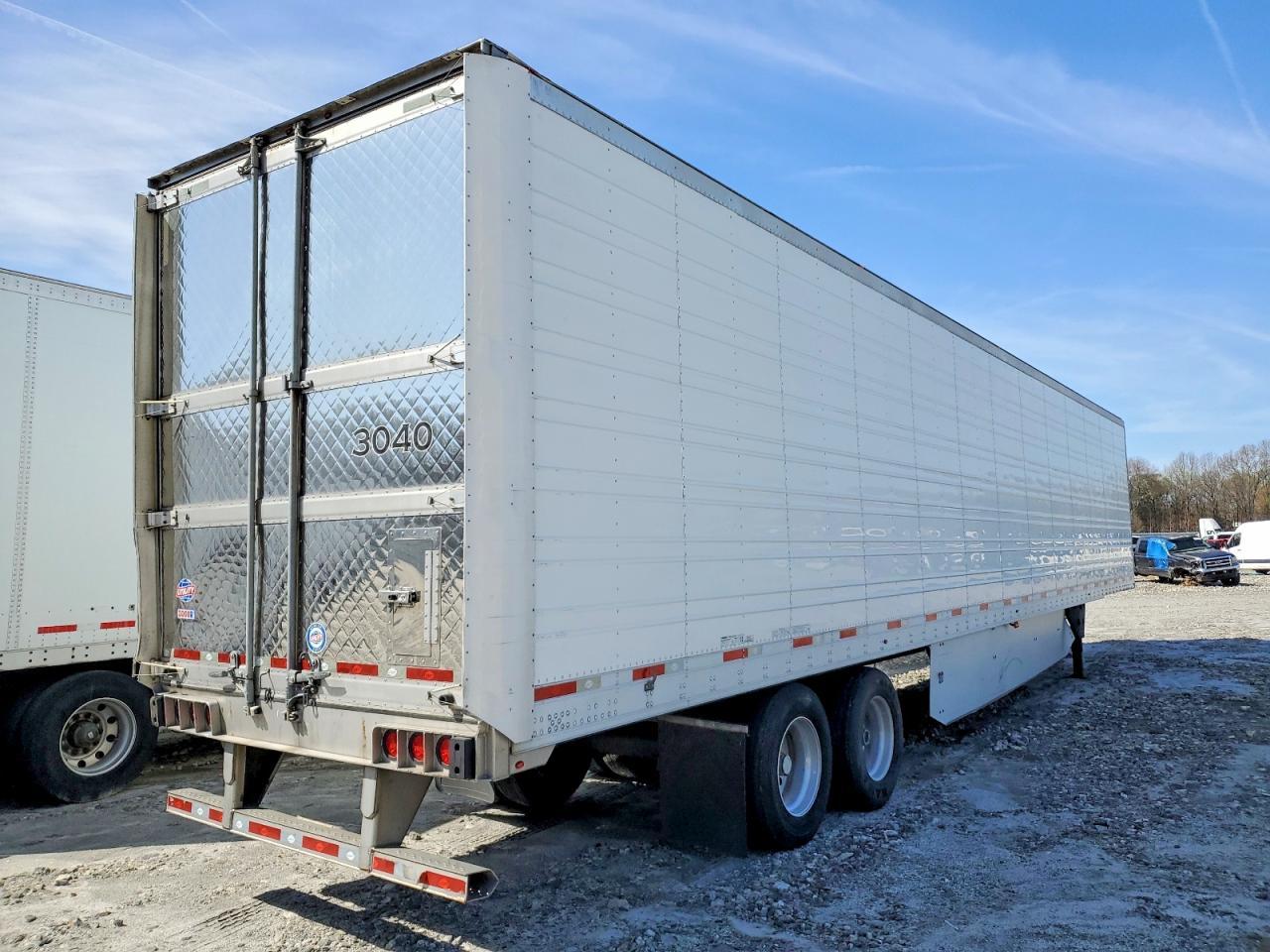 2022 Utility VS2RA Refrigerated Van Trailer