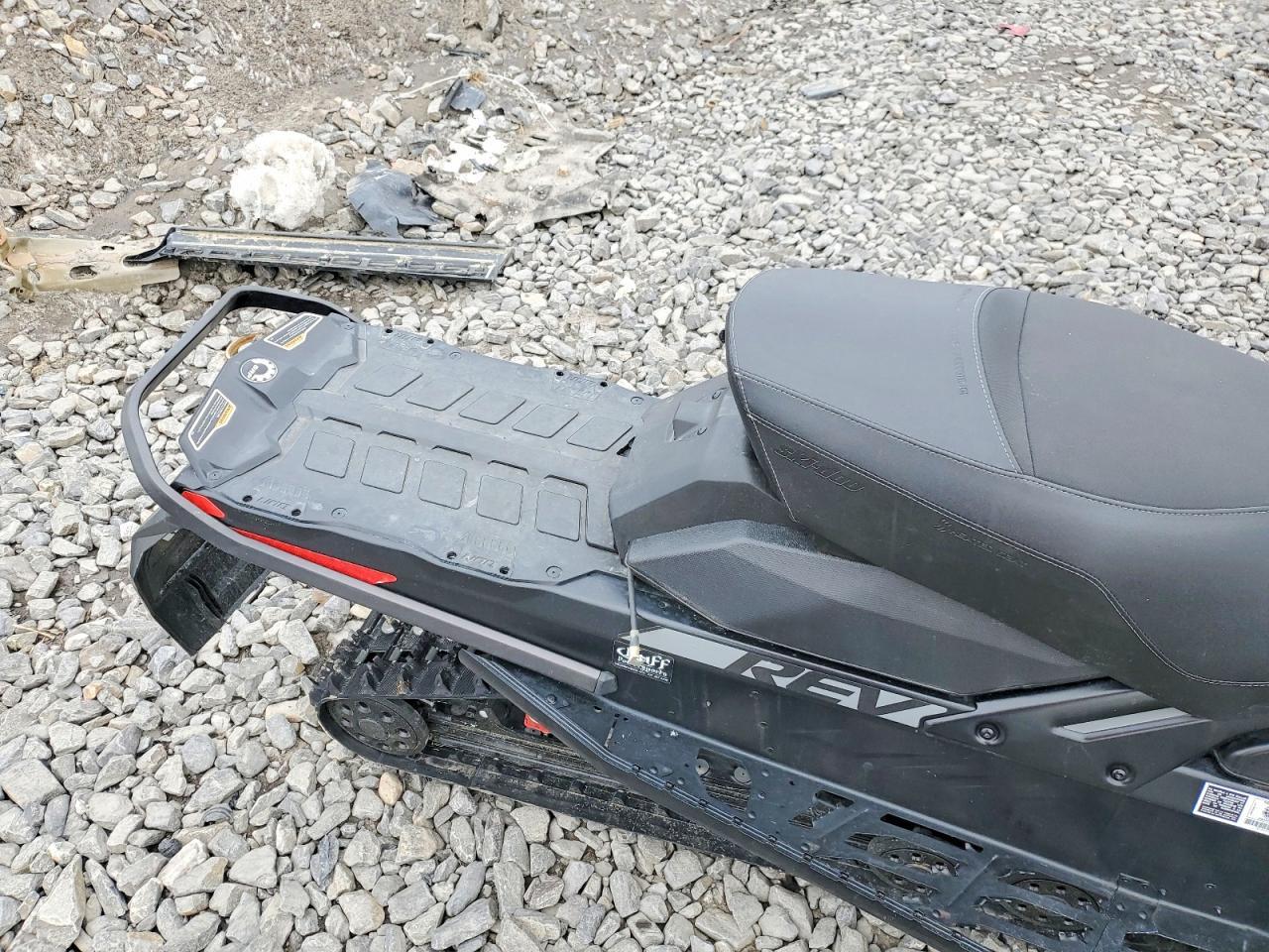 2020 Skidoo Renegade Adrenf