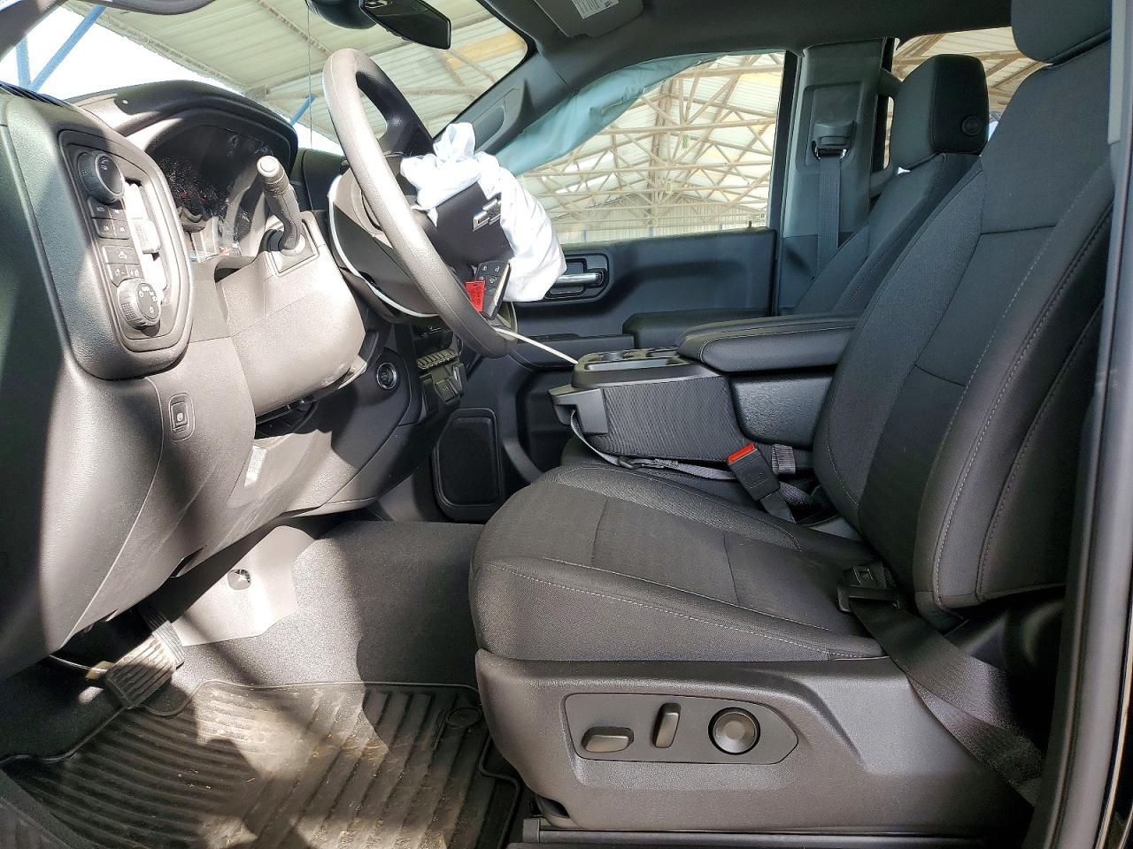 2026 Chevrolet Silverado K1500 Trail Boss Custom