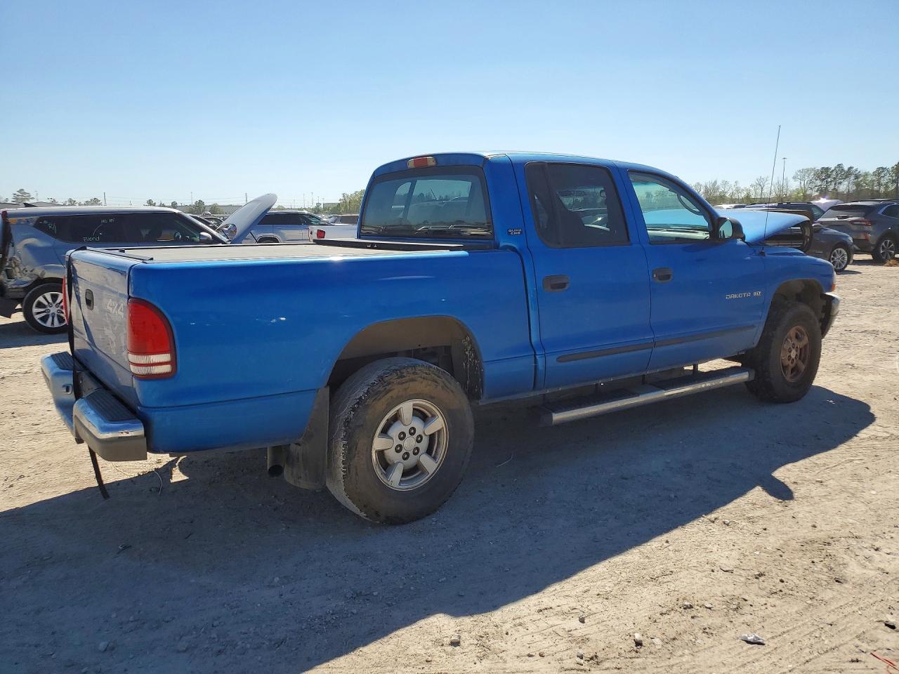 2001 Dodge Dakota Quattro
