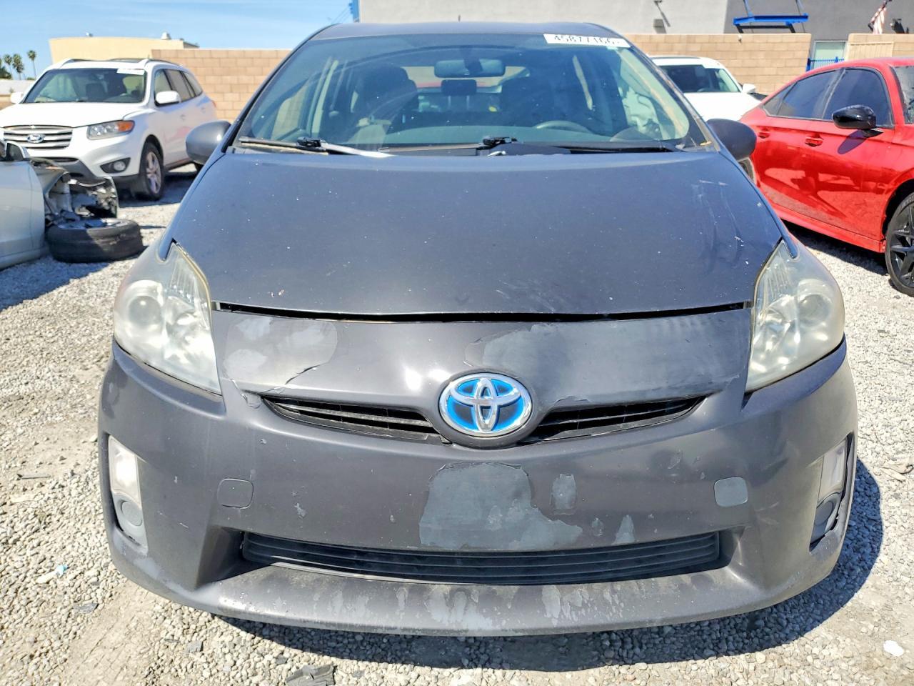 2010 Toyota Prius ii