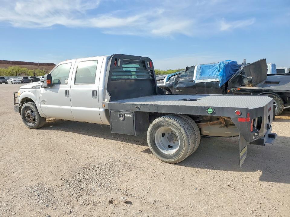 2012 Ford F350 Super Duty Flatbed Truck