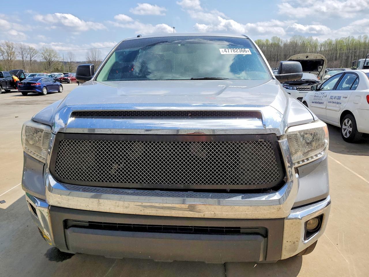 2015 Toyota Tundra SR5