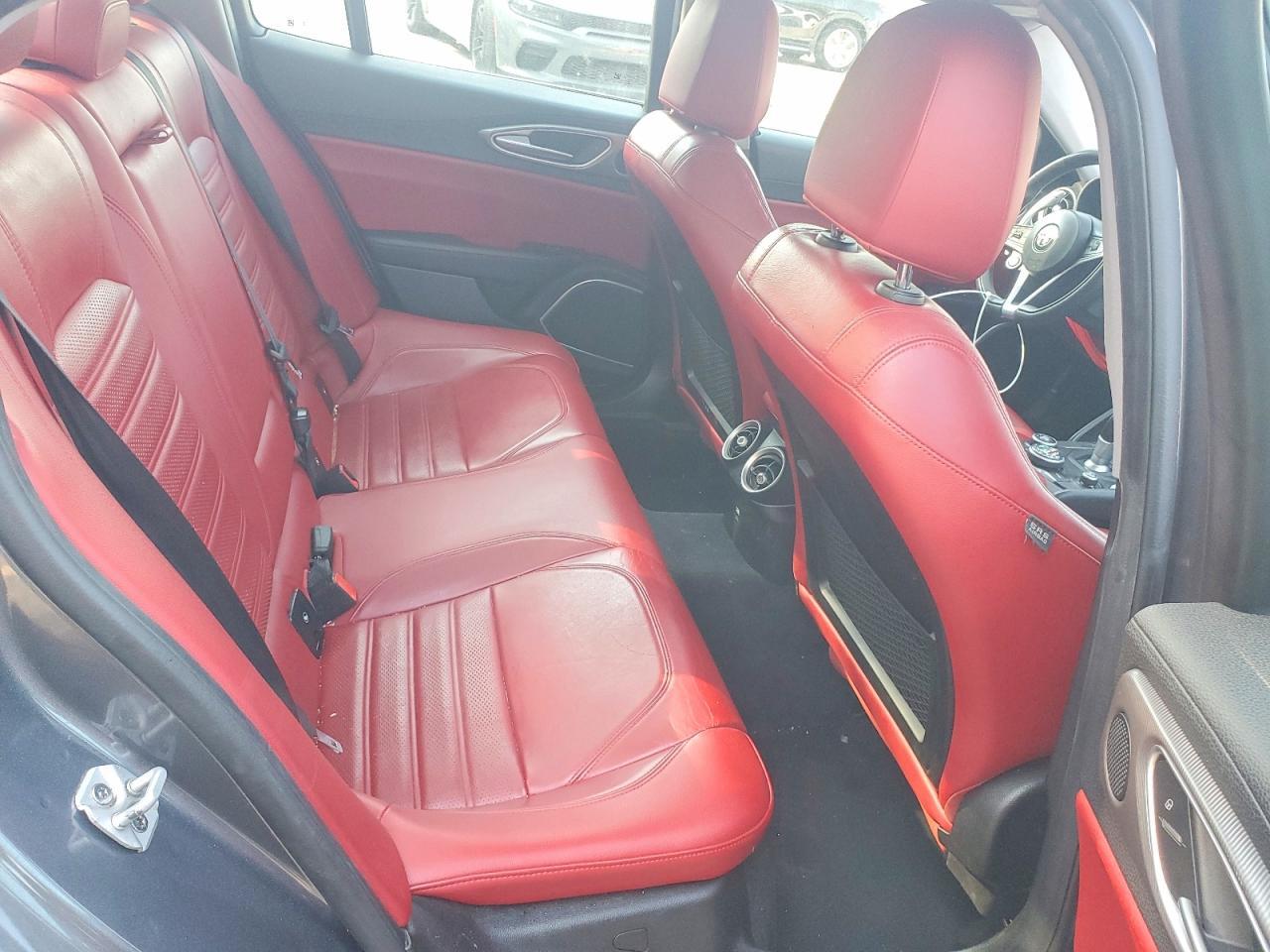 2019 Alfa Romeo Giulia ti