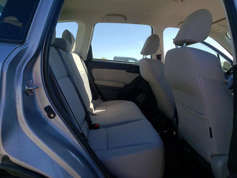 2016 Subaru Forester 2.5i