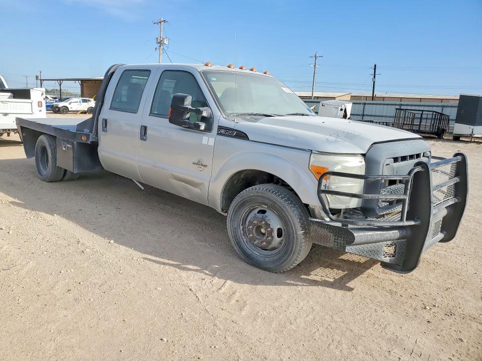 2012 Ford F350 Super Duty Flatbed Truck