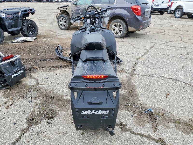2017 Skidoo Renegade Enduro 800R