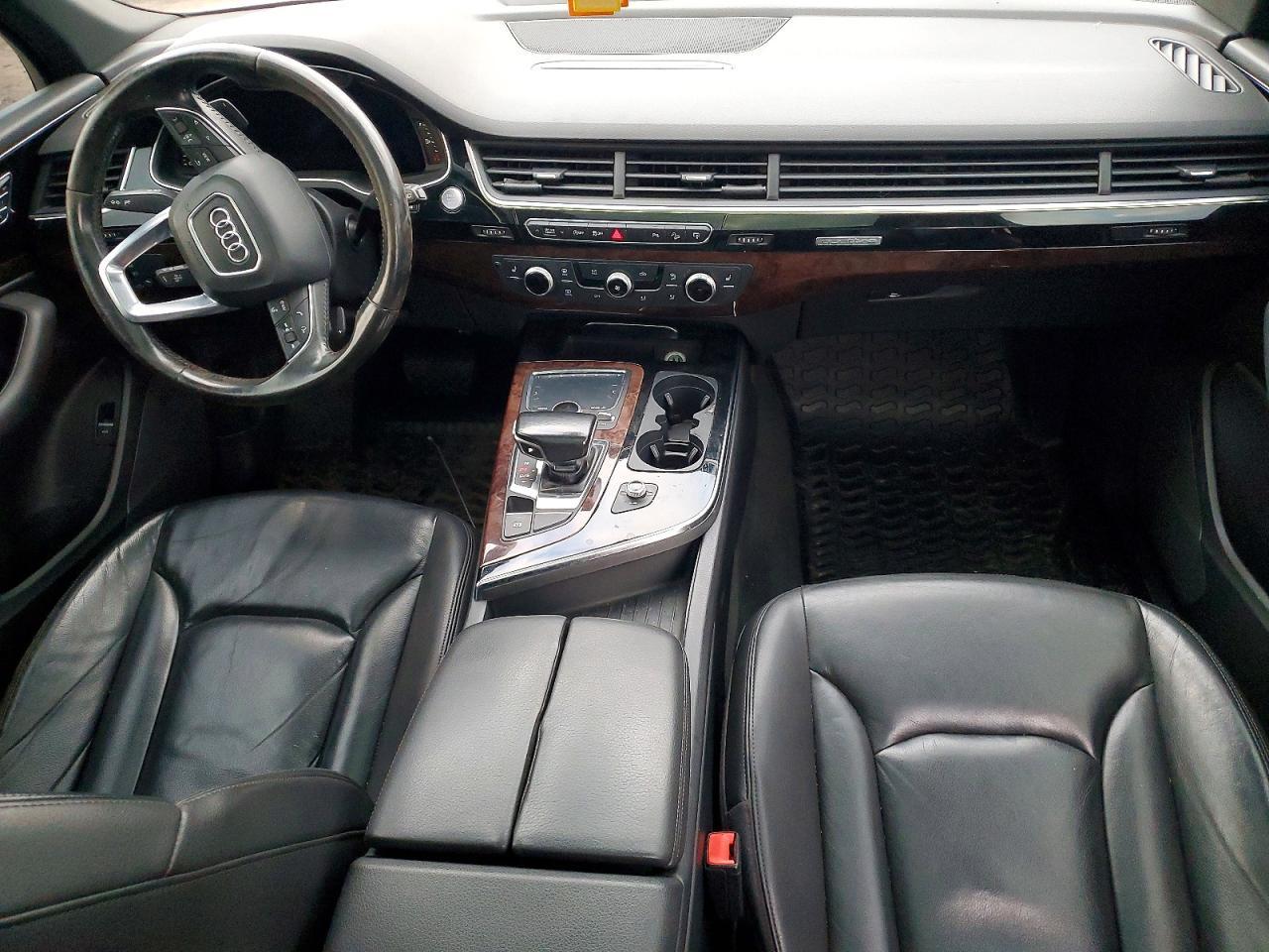 2017 Audi Q7 Premium Plus