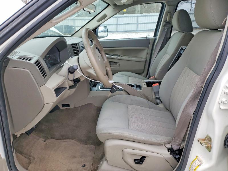 2006 Jeep Grand Cherokee Laredo