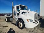 2015 Kenworth T440 Semi Truck