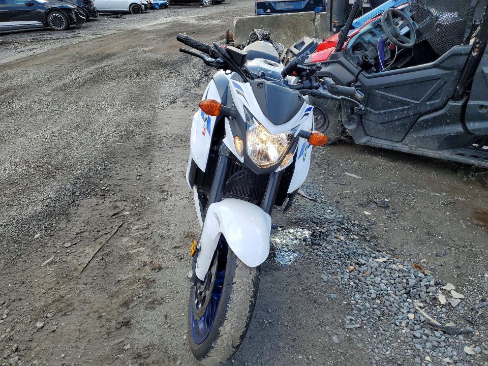 2019 Suzuki GSX-S750 M