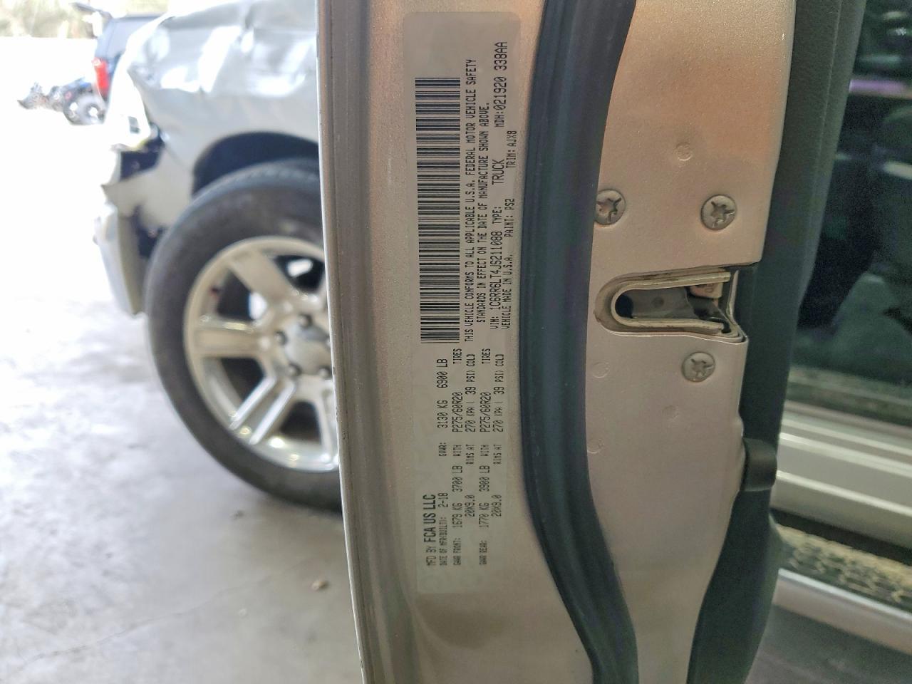 2018 Dodge RAM 1500 SLT