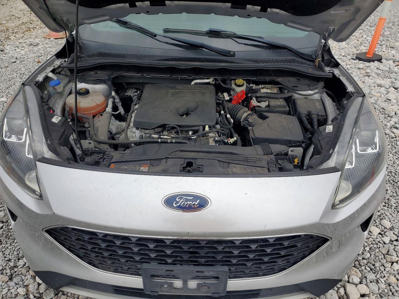 2020 Ford Escape se
