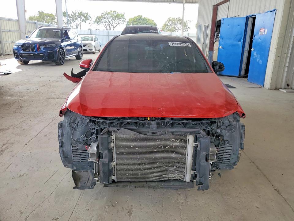 2019 Mercedes-Benz A 220