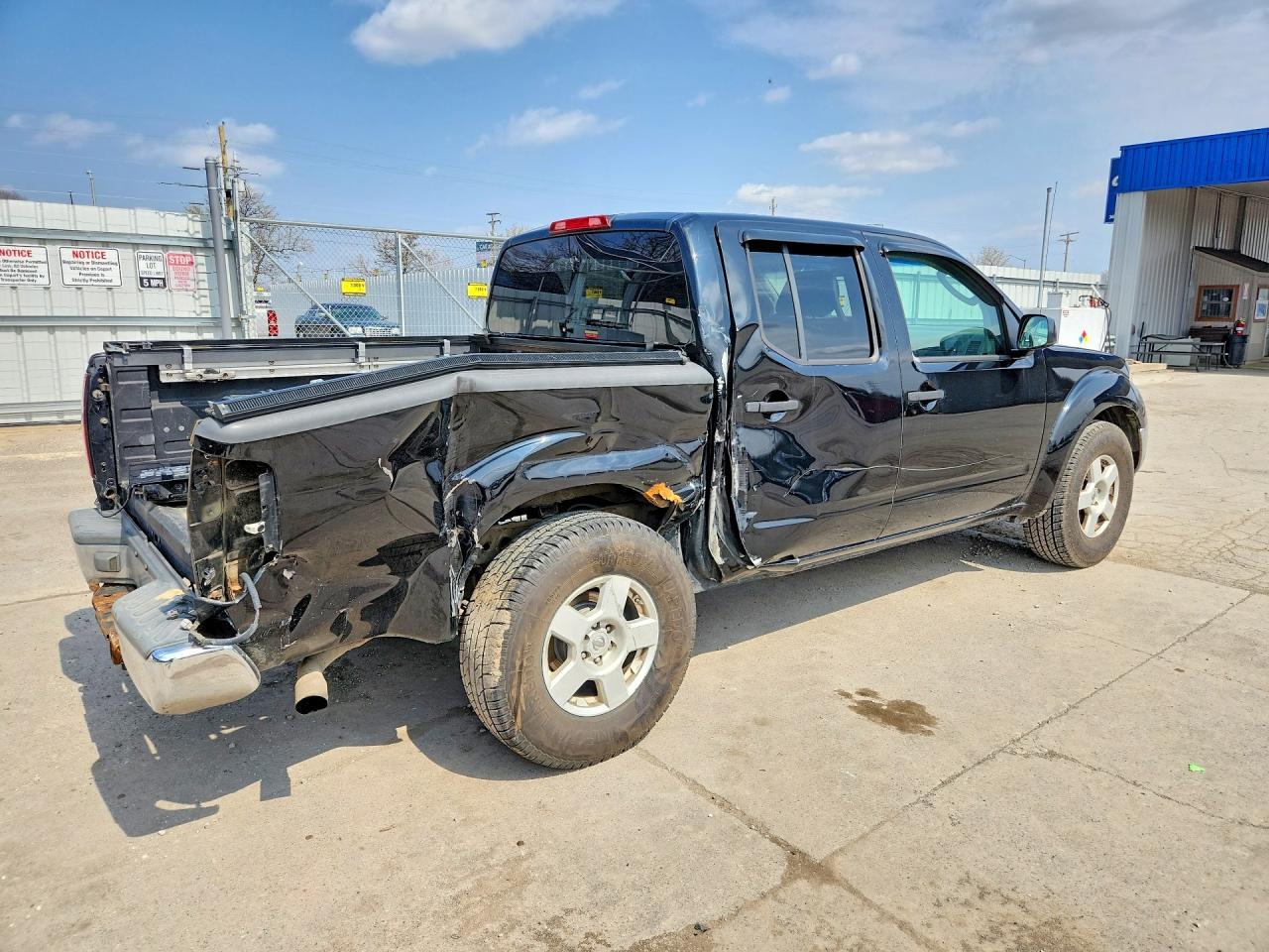 2005 Nissan Frontier SE