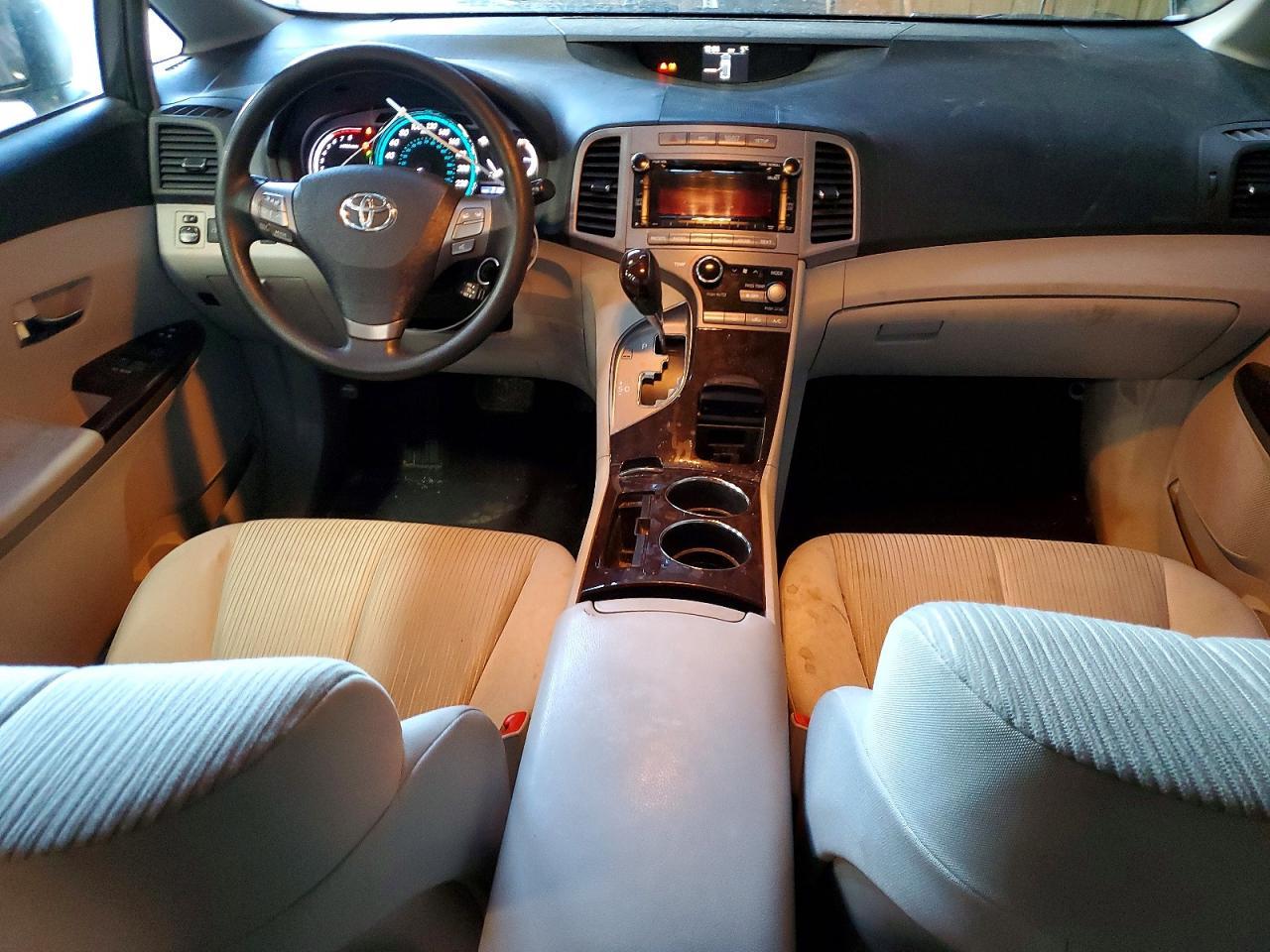 2011 Toyota Venza awd 4cyl