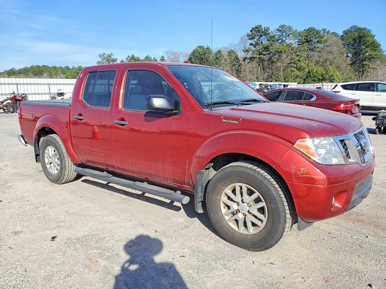 2016 Nissan Frontier SV