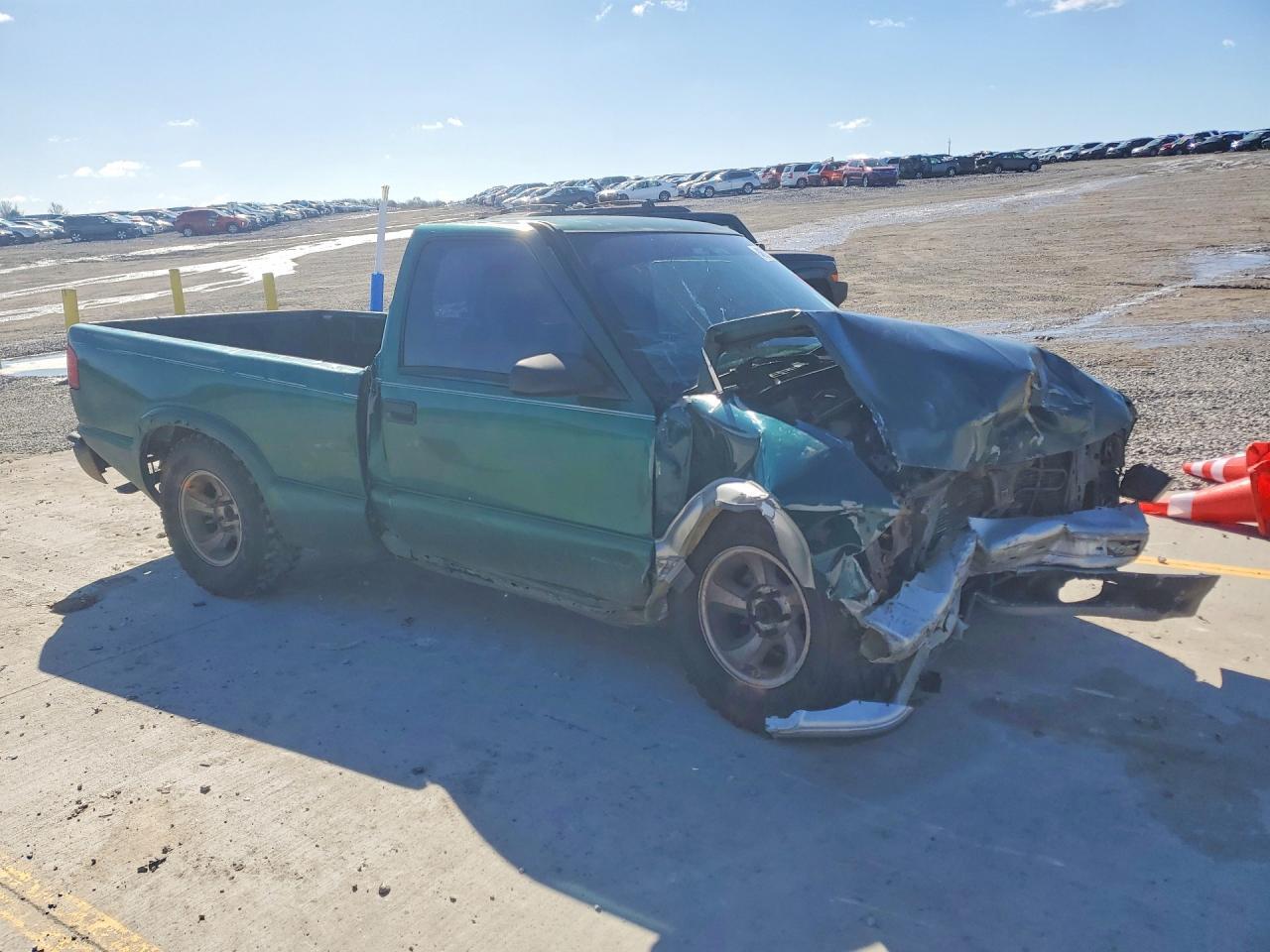 1999 Chevrolet S Truck S10