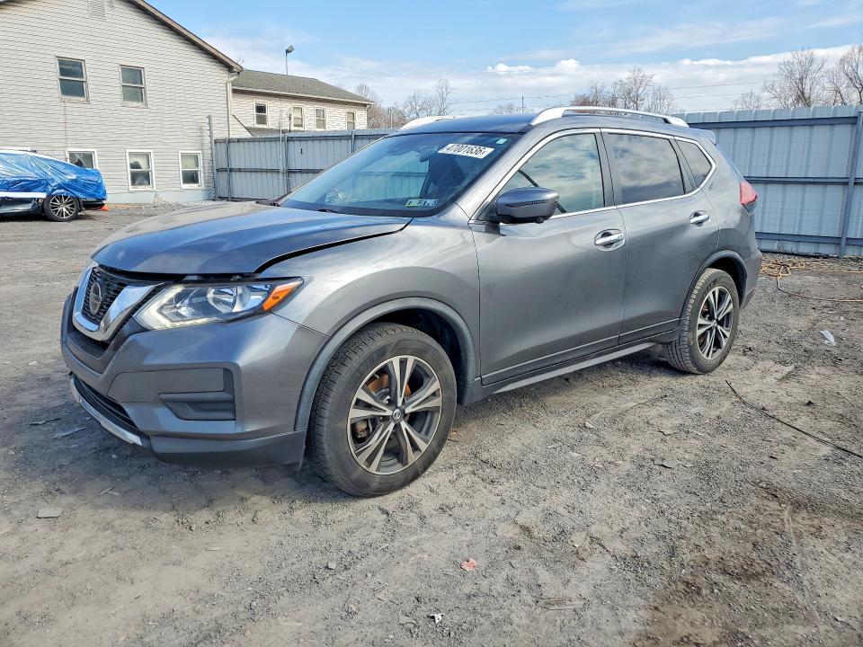 2019 Nissan Rogue sv