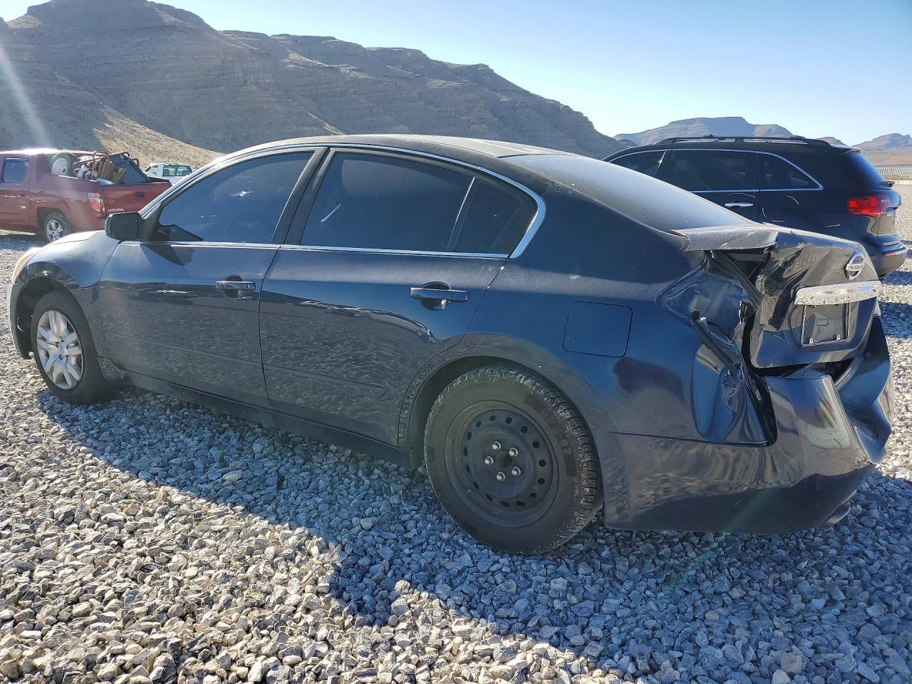 2010 Niss Altima