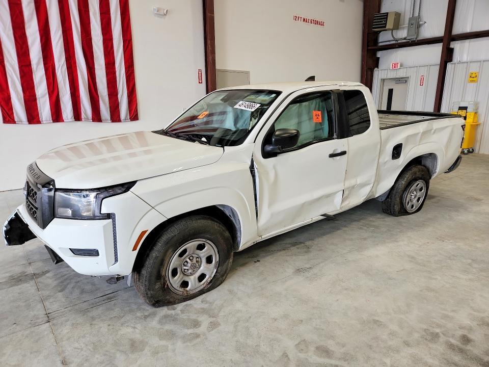 2023 Nissan Frontier S