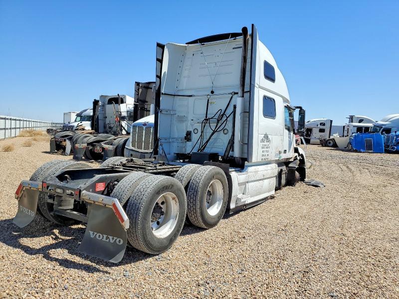 2018 Volvo VN VNL