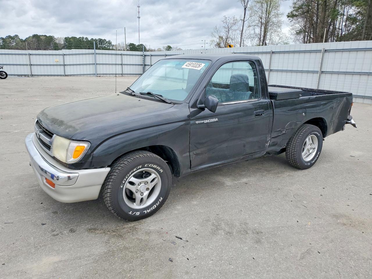 1999 Toyota Tacoma Base