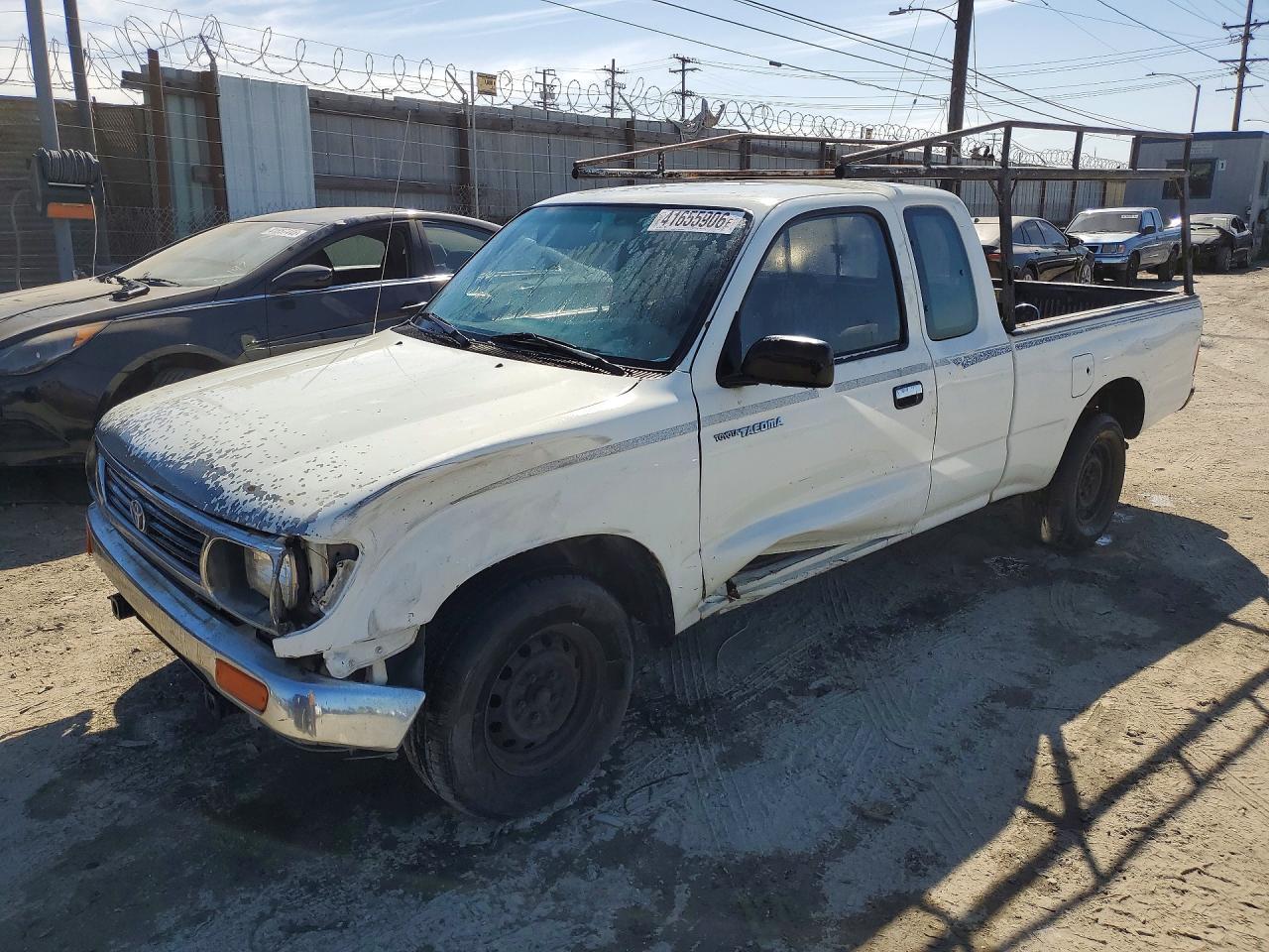 1995 Toyota Tacoma Base