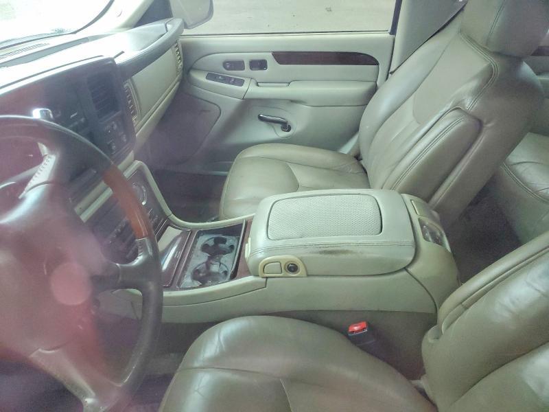 2002 Cadillac Escalade Luxury