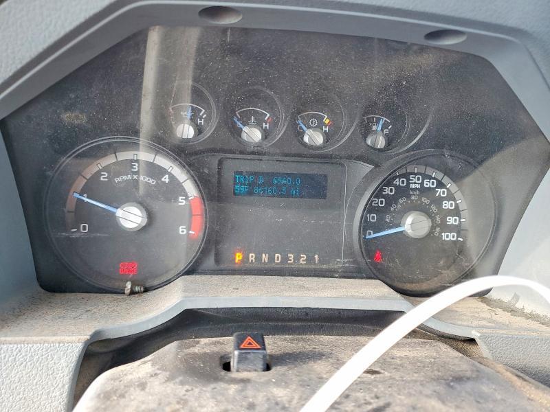 2015 Ford F450 Super Duty Flatbed Truck