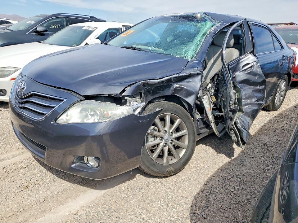 2011 Toyota Camry xle V6