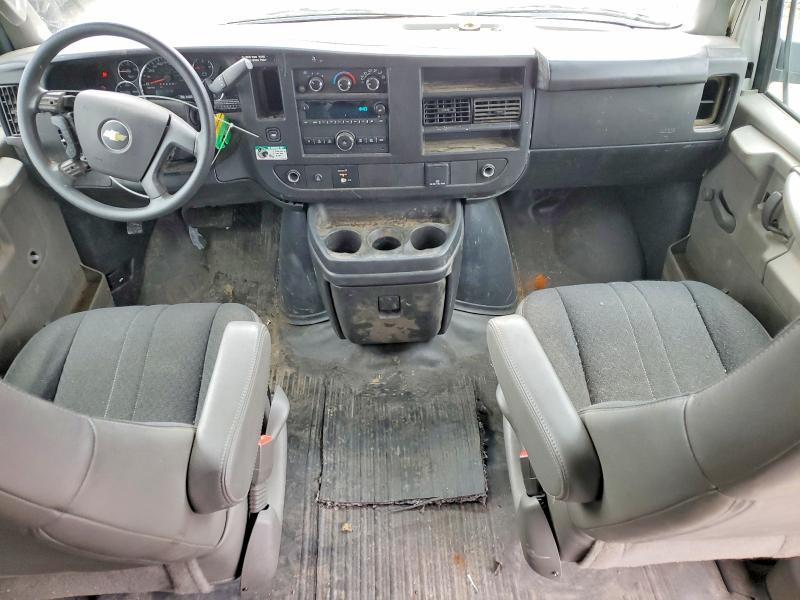 2022 Chev Rolet Express 2500 Cargo Delivery van